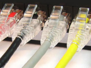 Quae factae transmisiae fibra opticum ethernetis